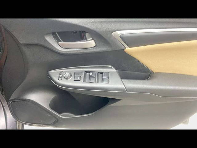 Used Honda Jazz [2015-2018] V AT Petrol in Hyderabad