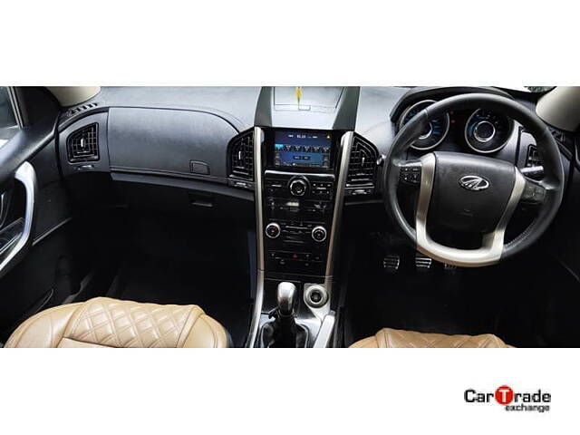 Used Mahindra XUV500 W11 in Hyderabad