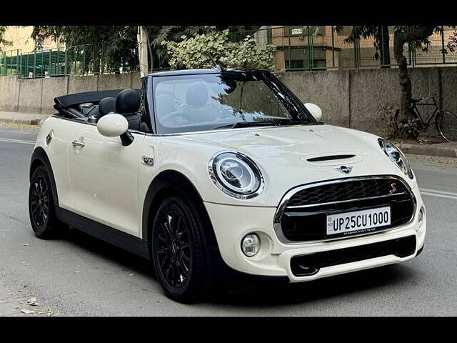 Used MINI Cooper Convertible S in Delhi