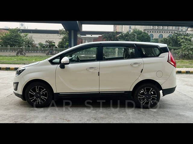 Used Mahindra Marazzo [2018-2020] M8 8 STR in Kolkata