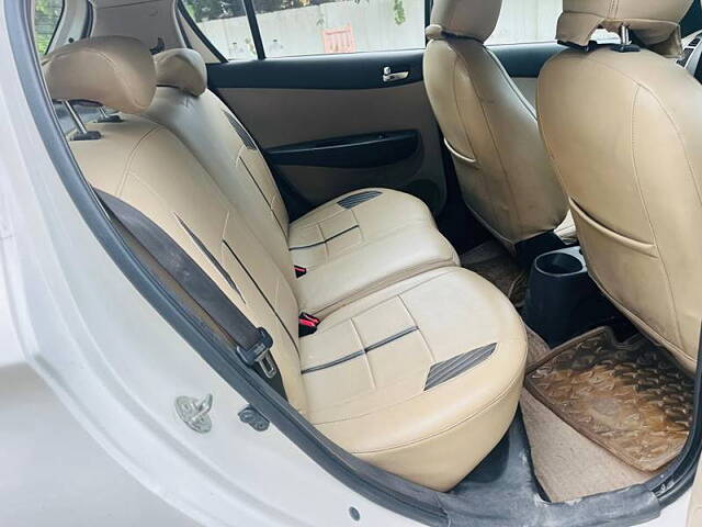 Used Hyundai i20 [2012-2014] Sportz 1.2 in Kanpur