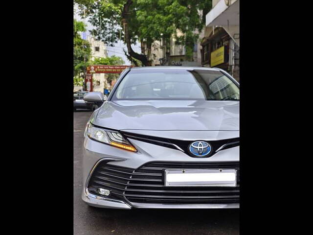 Used Toyota Camry Hybrid in Kolkata