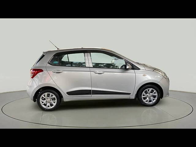 Used Hyundai Grand i10 Magna 1.2 Kappa VTVT in Ahmedabad