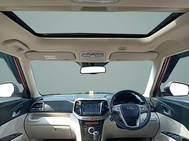 Used Mahindra XUV300 [2019-2024] W8 (O) 1.2 Petrol in Noida