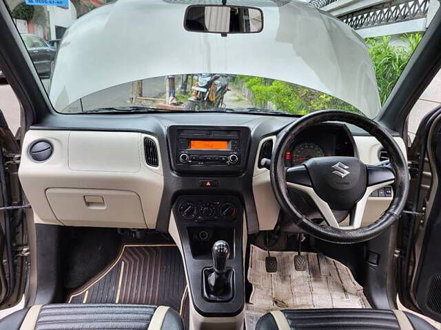 Used Maruti Suzuki Wagon R 1.0 [2014-2019] VXI+ in Kolkata