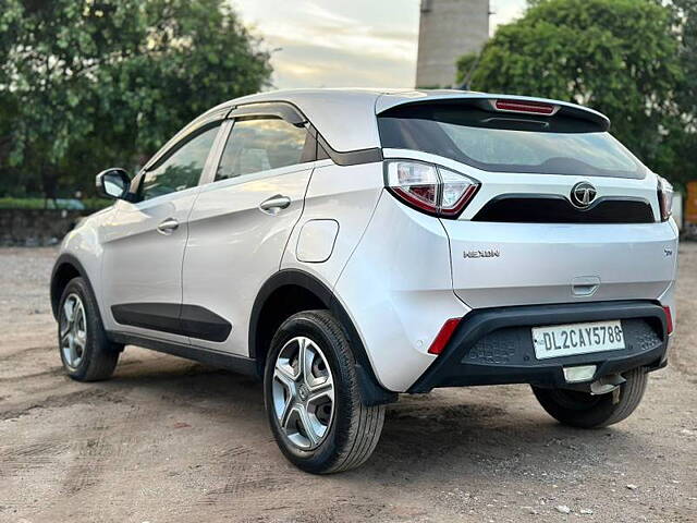 Used Tata Nexon [2017-2020] XE in Delhi