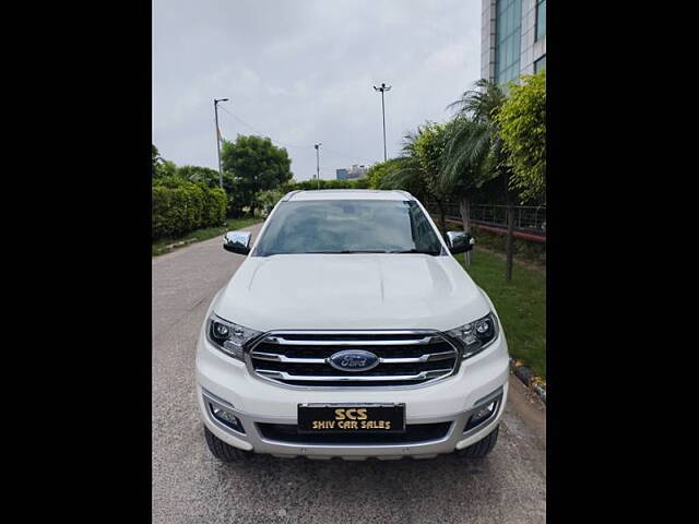 Used 2020 Ford Endeavour in Delhi