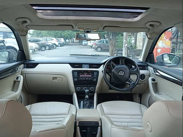 Used Skoda Octavia [2013-2015] Elegance 2.0 TDI AT in Delhi