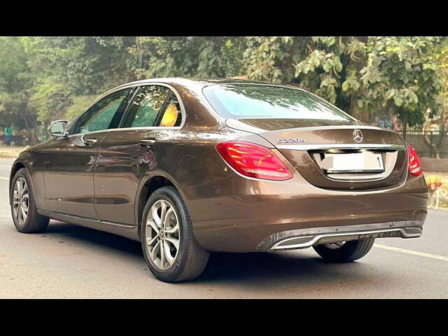 Used Mercedes-Benz C-Class [2014-2018] C 220 CDI Avantgarde in Delhi