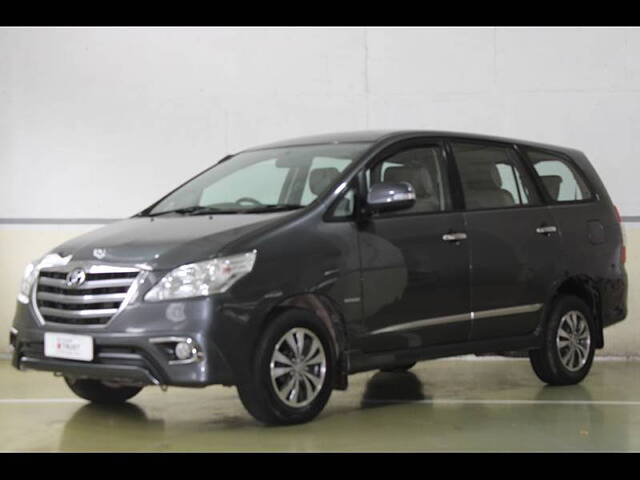 Used Toyota Innova [2013-2014] 2.5 VX 7 STR BS-III in Bangalore