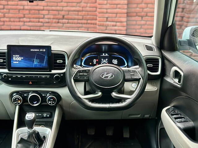 Used Hyundai Venue [2022-2023] SX 1.2 Petrol in Delhi