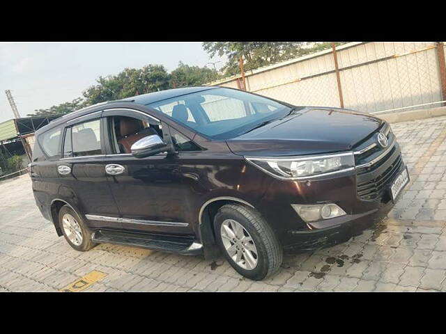 Used Toyota Innova Crysta [2016-2020] 2.4 G 8 STR [2016-2017] in Hyderabad