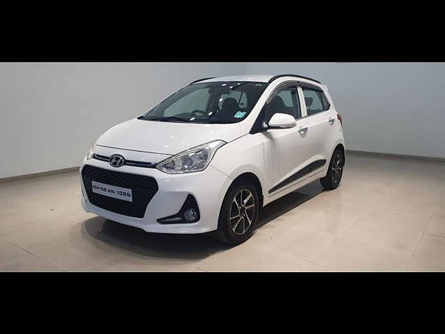 Used 2017 Hyundai Grand i10 in Kolhapur