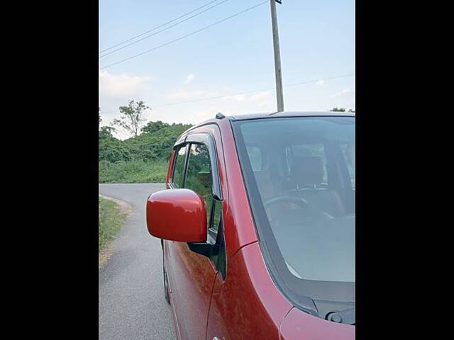 Used Maruti Suzuki Stingray VXi in Hyderabad