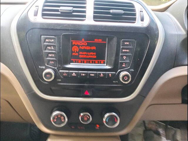 Used Mahindra TUV300 [2015-2019] T8 in Kolkata