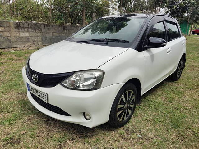 Used Toyota Etios Liva VD Dual Tone in Bangalore