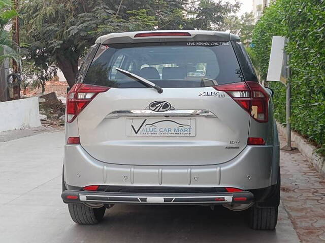 Used Mahindra XUV500 W11 AT in Hyderabad