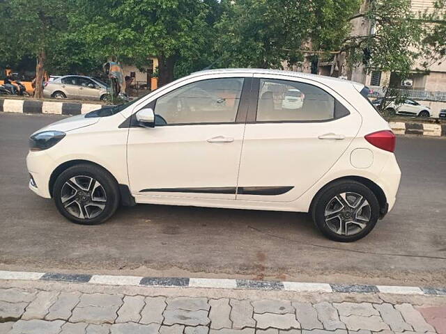 Used Tata Tiago [2016-2020] Revotron XZ Plus in Lucknow