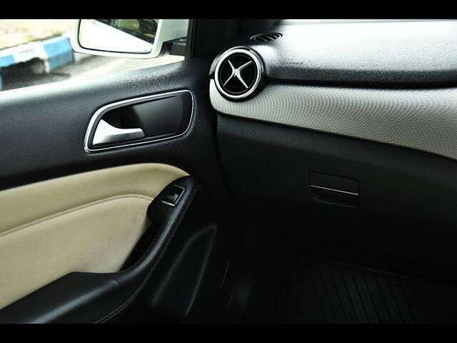 Used Mercedes-Benz B-Class [2012-2015] B 200 Sport CDI in Kolkata