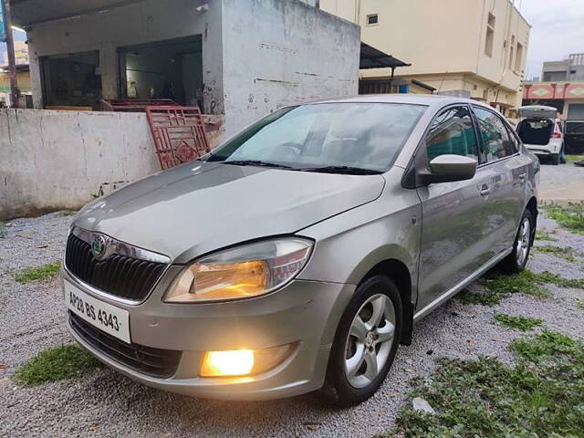 Used Skoda Rapid [2011-2014] Active 1.6 TDI CR MT in Hyderabad