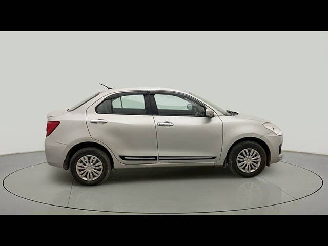 Used Maruti Suzuki Dzire [2017-2020] VXi AMT in Hyderabad