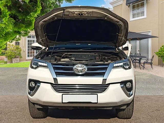 Used Toyota Fortuner [2016-2021] 2.8 4x2 AT [2016-2020] in Delhi