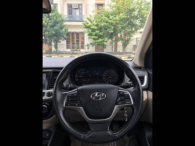 Used Hyundai Verna [2017-2020] SX (O) 1.6 CRDi  AT in Mohali