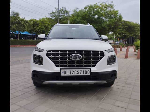 Used 2020 Hyundai Venue in Delhi