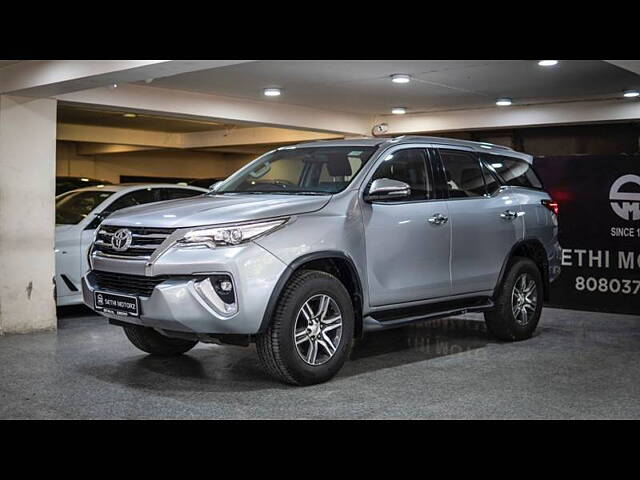 Used Toyota Fortuner [2016-2021] 2.8 4x2 AT [2016-2020] in Delhi