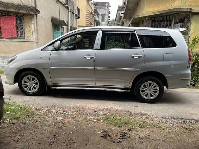 Used Toyota Innova [2012-2013] 2.5 G 8 STR BS-IV in Kolkata