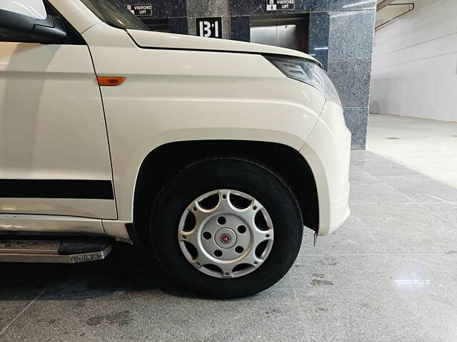 Used Mahindra TUV300 [2015-2019] T4 Plus in Ahmedabad