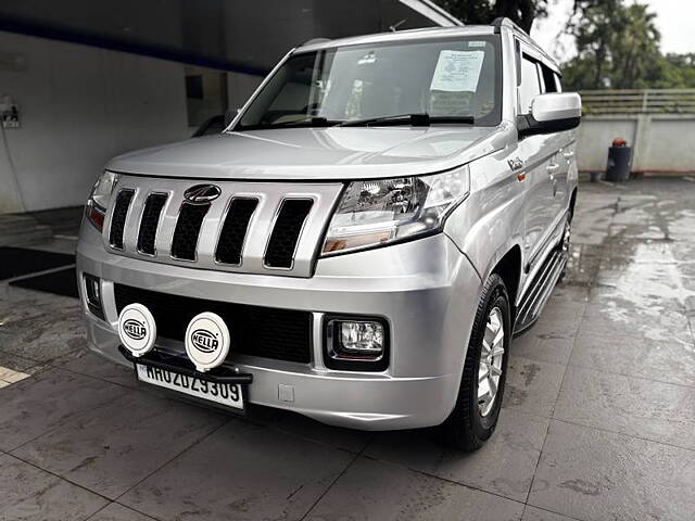 Used Mahindra TUV300 [2015-2019] T8 AMT in Mumbai