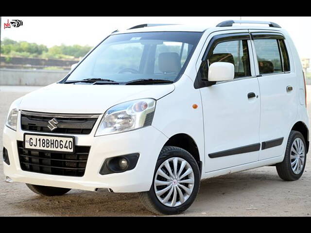 Used Maruti Suzuki Wagon R 1.0 [2014-2019] VXI in Ahmedabad