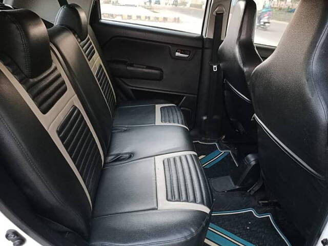 Used Maruti Suzuki Wagon R [2019-2022] VXi 1.2 AMT in Ahmedabad