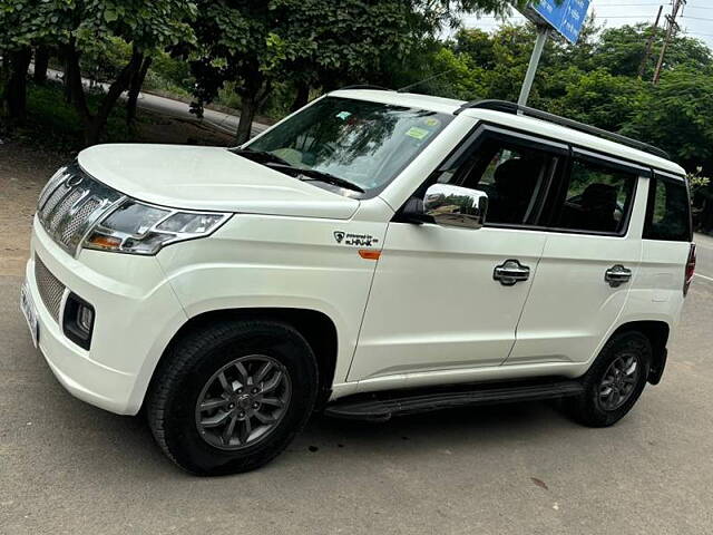 Used Mahindra TUV300 T10 in Bhopal