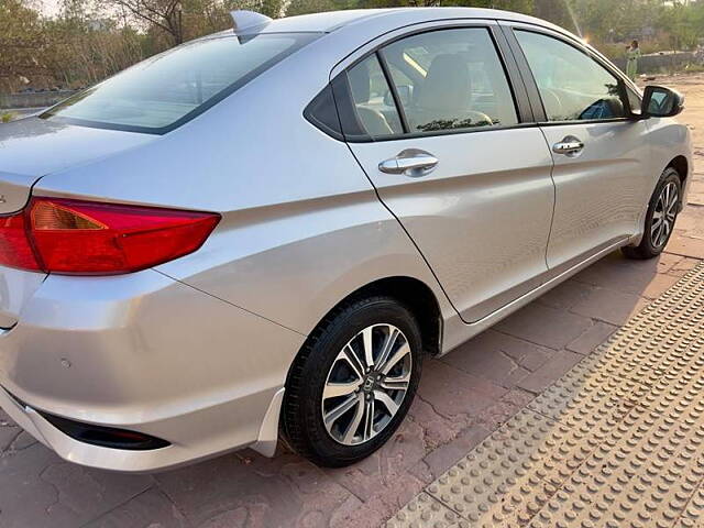 Used Honda City 4th Generation V CVT Petrol [2017-2019] in Delhi