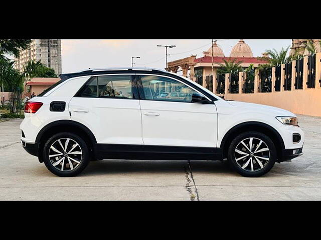 Used Volkswagen T-Roc [2020-2021] 1.5 TSI in Ahmedabad