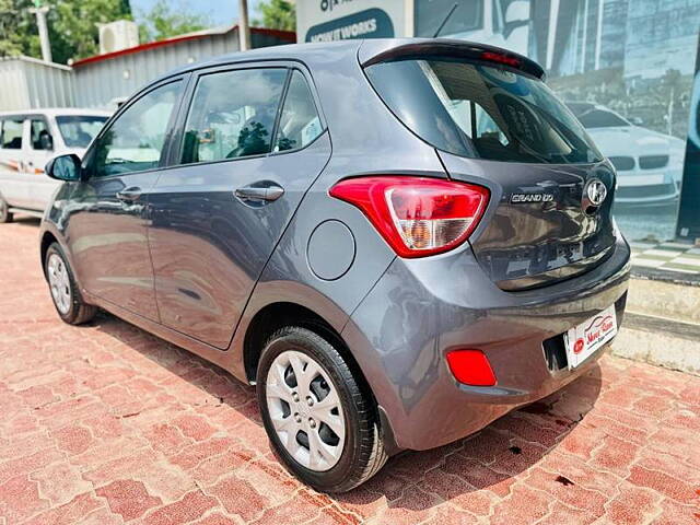 Used Hyundai Grand i10 [2013-2017] Magna 1.2 Kappa VTVT [2013-2016] in Ahmedabad