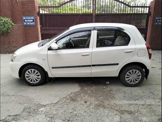 Used Toyota Etios Liva GX in Delhi