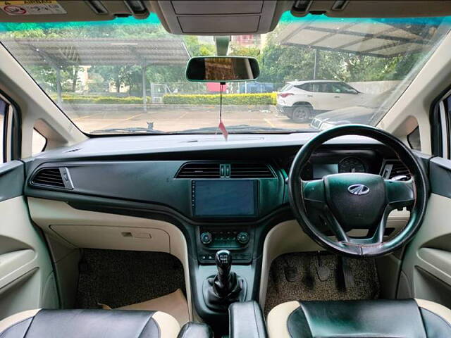 Used Mahindra Marazzo [2018-2020] M4 8 STR in Nashik