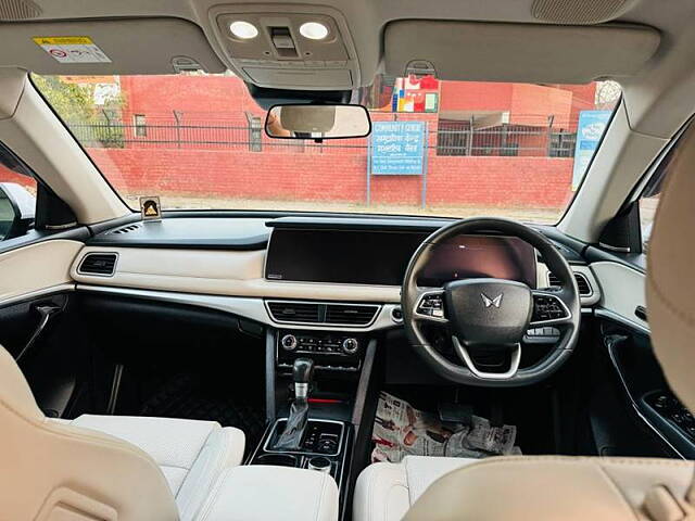 Used Mahindra XUV700 AX 7 Diesel  AT Luxury Pack 7 STR [2021] in Chandigarh