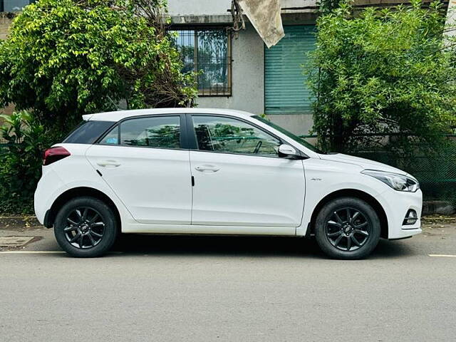 Used Hyundai Elite i20 [2019-2020] Sportz Plus 1.2 CVT [2019-2020] in Surat