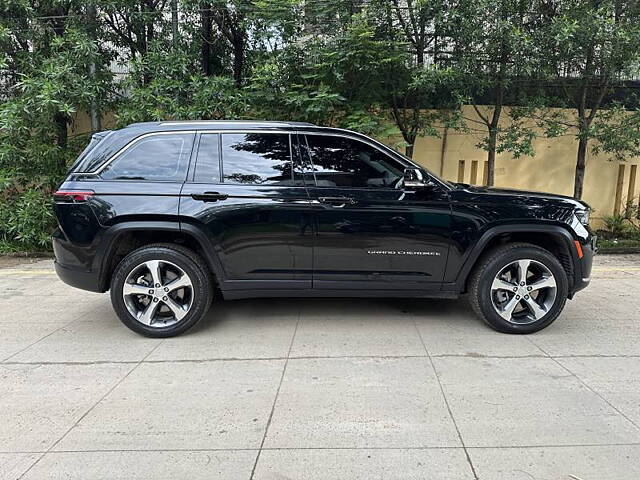 Used Jeep Grand Cherokee Limited (O) 4x4 AT in Hyderabad