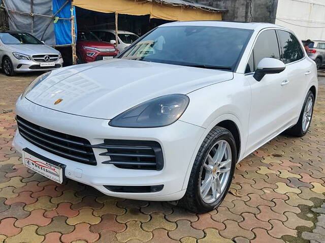 Used Porsche Cayenne E-Hybrid in Mumbai