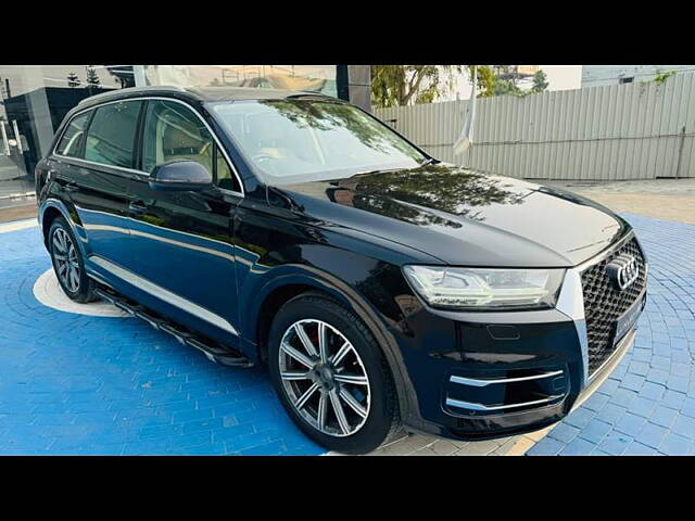 Used Audi Q7 [2015-2020] 45 TDI Technology Pack in Delhi