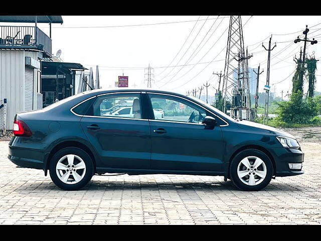 Used Skoda Rapid [2014-2015] 1.5 TDI CR Ambition AT in Surat