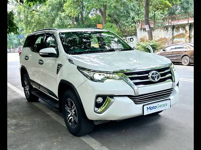 Used Toyota Fortuner [2016-2021] 2.8 4x2 AT [2016-2020] in Delhi