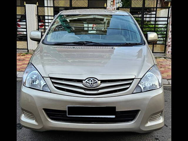 Used 2010 Toyota Innova in Kolkata