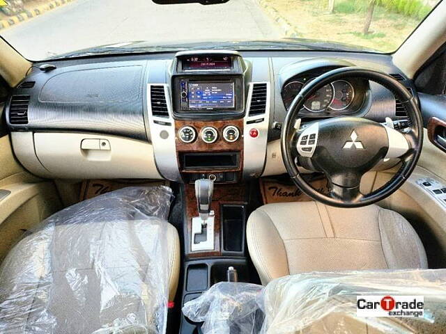 Used Mitsubishi Pajero Sport 2.5 AT in Delhi