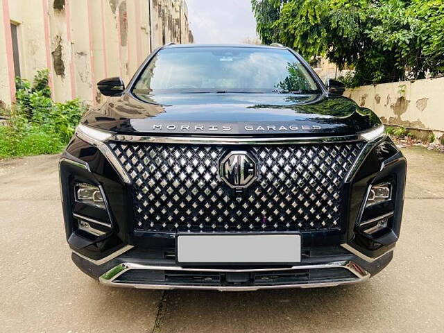 Used 2023 MG Hector Plus in Delhi